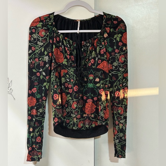 Free People Top - Picture 4 of 8